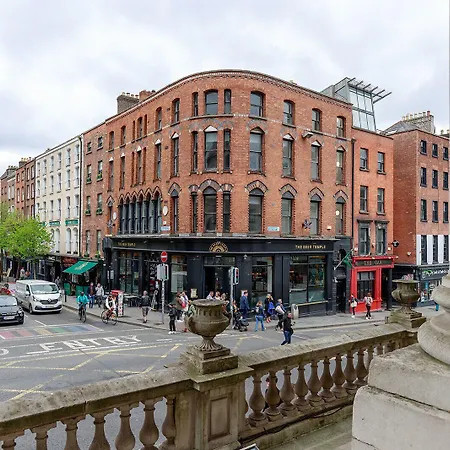 Ξενοδοχείο Castle